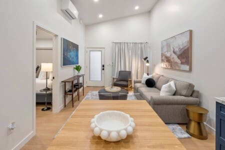 L0O2oiLLeuHjbfhqKdhkaDfgCL5WYM3CK6jYP5Fp.jpg